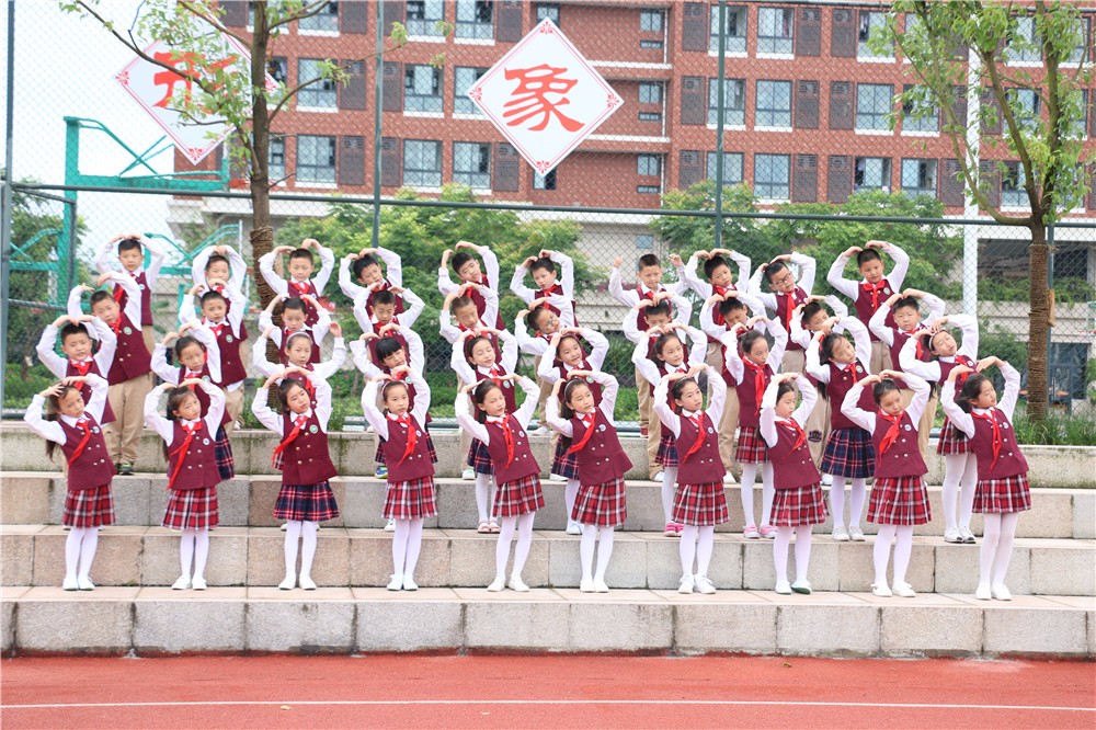 二三班诗朗诵2.JPG