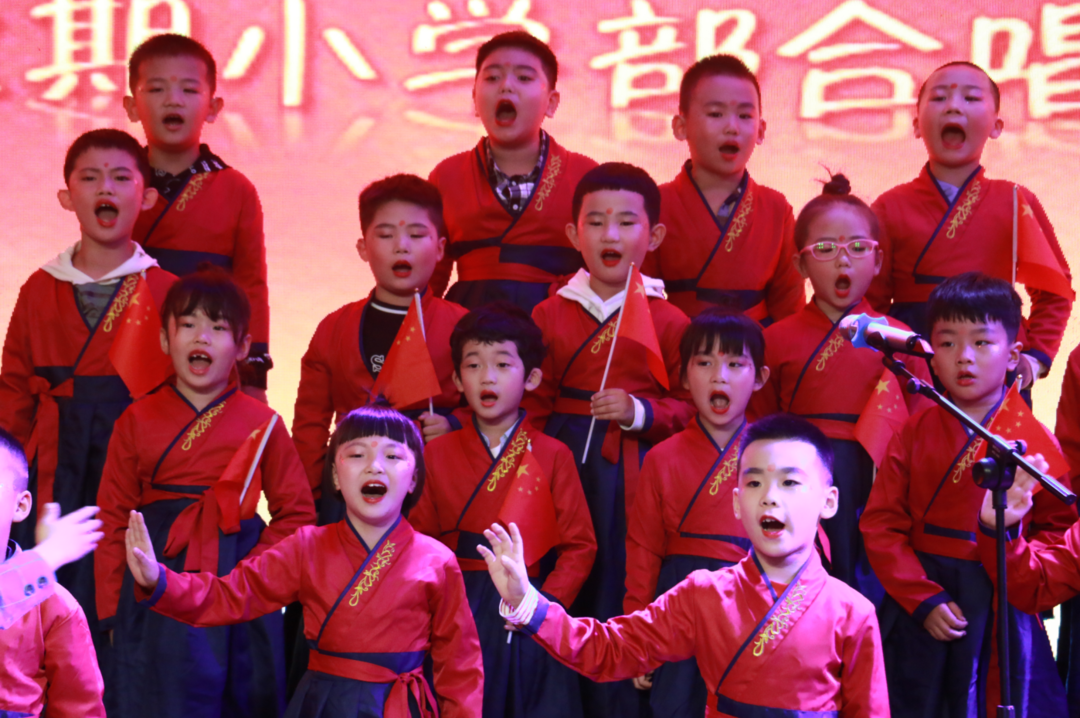 重庆市涪陵外国语学校2021年秋“红心向党·强国有我”合唱比赛简报 第 23 张