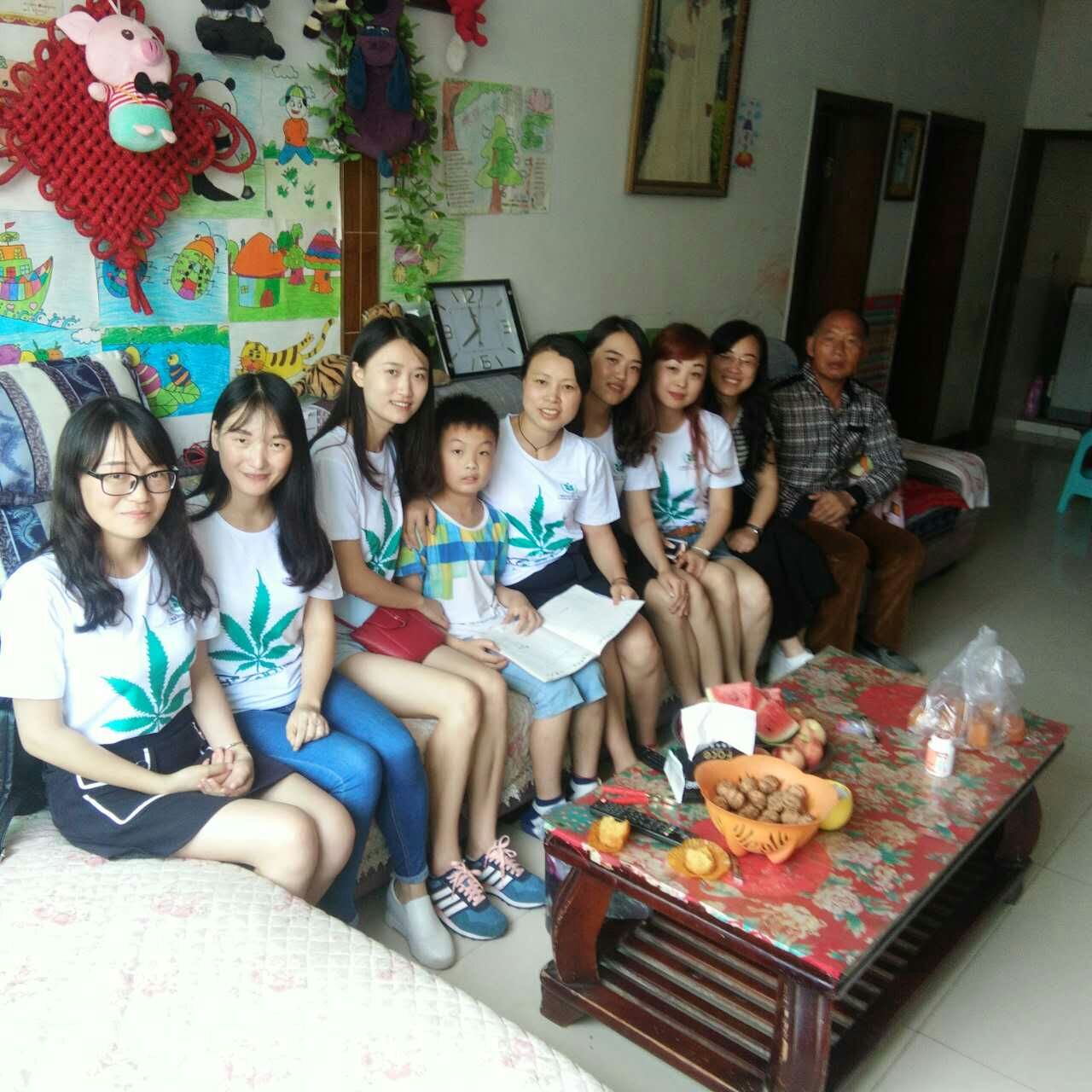 和孩子的合照 (1).jpg